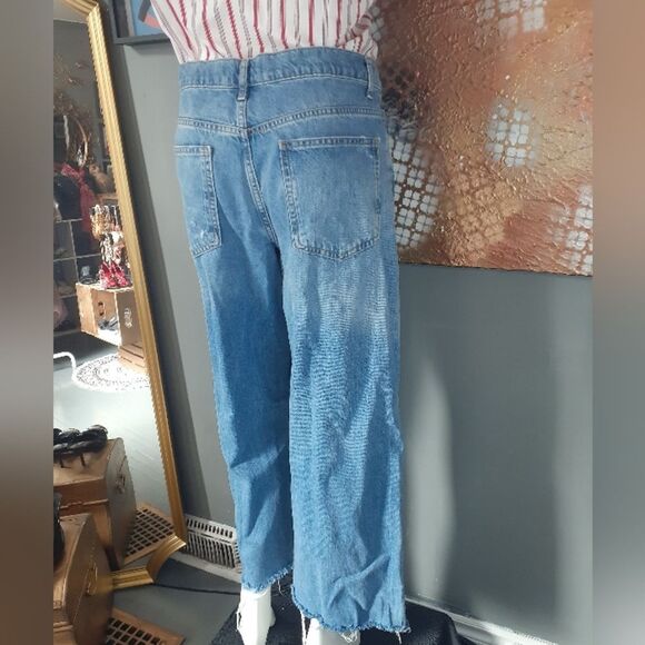 Zara Distressed Classic Blue Women's Jeans - Picture 4 of 16